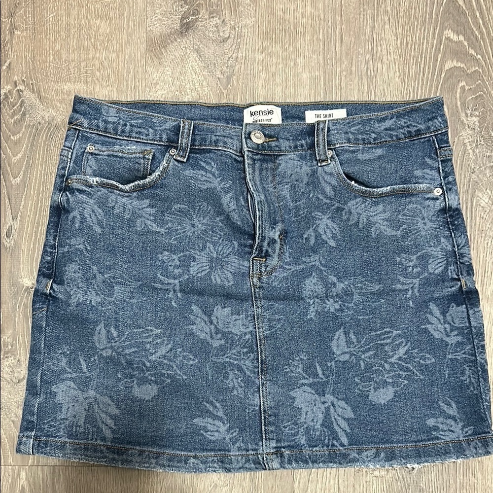 Kensie Blue Jean Floral Mini Skirt Casual